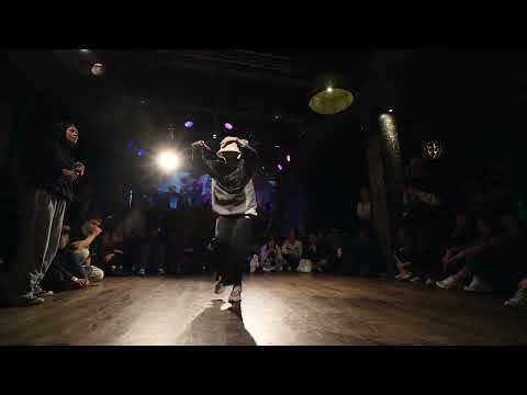 Ari vs Lena AE | B Girls Semifinal at #FORMSKILL 2022