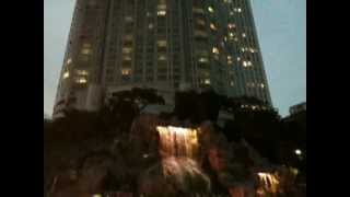 preview picture of video 'Busan, az egyik szálloda, vízesés'