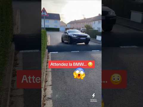 Ce ralentisseur détruit les voitures 😳 #ralentir #humour