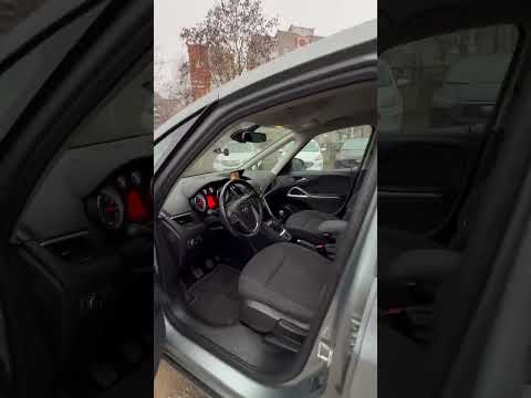 фото opel zafira c 0