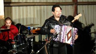 Retono w/ Johnny Arreola live @ Austin Wholesale Christmas Party 2011-Dulce Para Amar