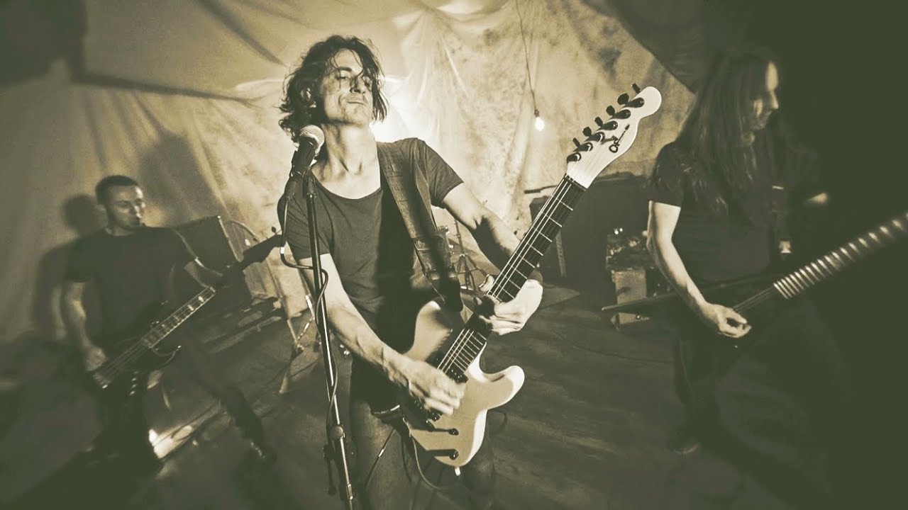 Gojira - Stranded [OFFICIAL VIDEO] - YouTube