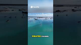 Swimming through Pirates Channel in Bacalar 🏴‍☠️