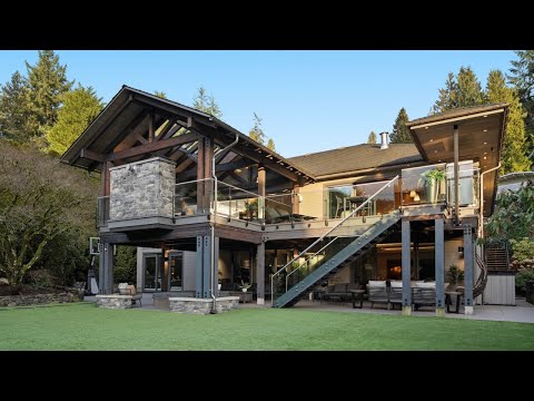 Beautiful West Vancouver Family Home