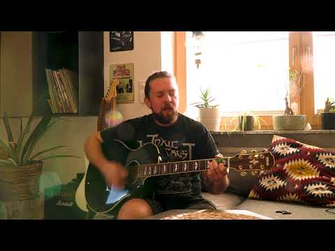 HomeKulturWörgl - Stefan Ringler spielt und singt den Song "Low"