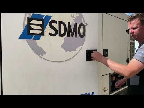 SDMO R165 John Deere Leroy Somer 165 kVA Supersilent generatorset stocknr 3475