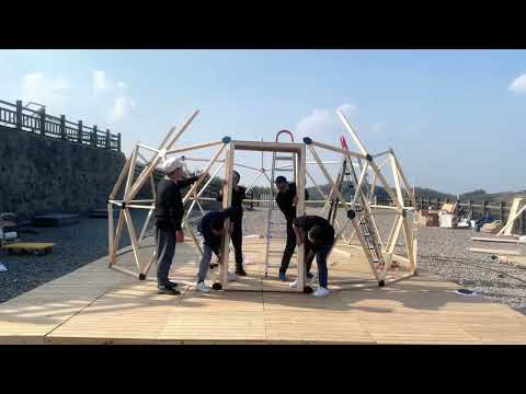 Installation of wooden dome tent