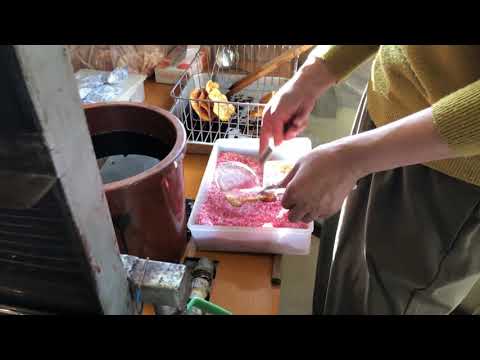 También hago galletas de arroz horneadas a mano.