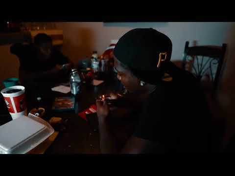 OFFICAL VIDEO “CLEAN UP MAN” SAMO1k feat (chino)