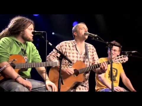 GÖTZ WIDMANN mit Simon & Jan "Schenk mir was von deinem Gras" (live @ SO36 in Berlin, 2012)