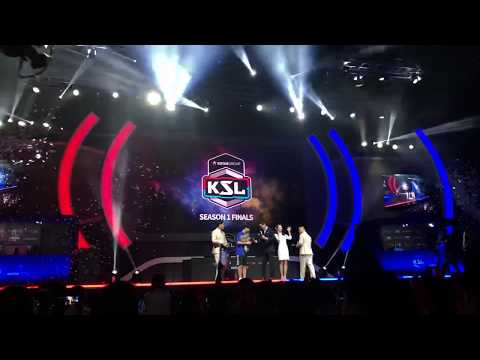 KOREA STARCRAFT LEAGUE Season 1 Grand Finals Champion “Last” Trophy Ceremony