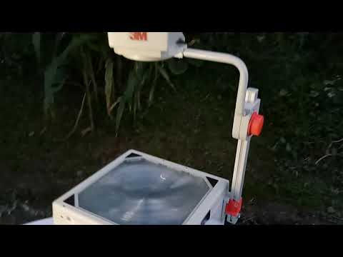 3M 1608 OVERHEAD PROJECTOR