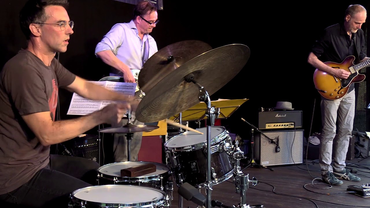 Willers / Roder / Marien - Derek Plays Eric live