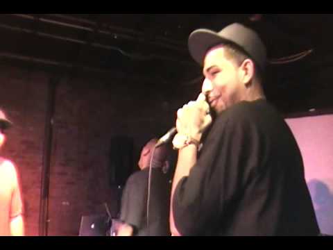 Lounge Battles 8 - Johnny Storm Vs. HinduRock - Freestyle Battle