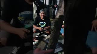 Download lagu VIKING DIDATANGI BONEK CARI FLOWER CITY CASUAL DI STASIUN GUBENG SURABAYA 🔥 mp3