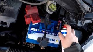 Toyota Yaris XP9 Batteriewechsel | Car battery replacement