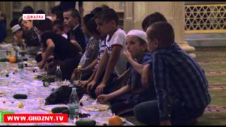 В мечетях Чечни продолжается благотворительная акция «Ифтар»