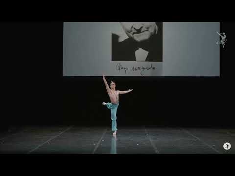 Taiga Kodama-Pomfret (Age 17) - Ali Variation from Le Corsaire (Vaganova Academy)
