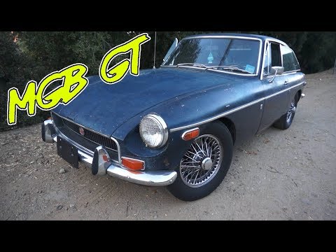 1971 MGB GT Car Review | Our Slowest Car Yet!!!