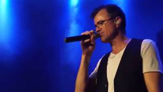 ROOF GARDEN plays Al Jarreau &quot;Black and Blues&quot;