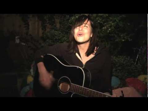 ATP! Acoustic Session: Laura Stevenson and the Cans - "Montauk Monster"