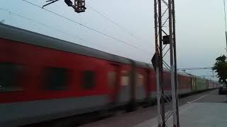 preview picture of video 'TRAIN BLASTS AT FULL SPEED'