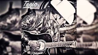 Junto A Un Perro - Ariel Camacho “La Tuyia” &amp; Los Plebes Del Rancho [En Vivo 2014]