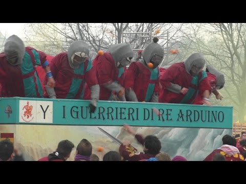 Battaglia arance carro da getto I Guerrieri di Re Arduino - Carnevale Ivrea 2016