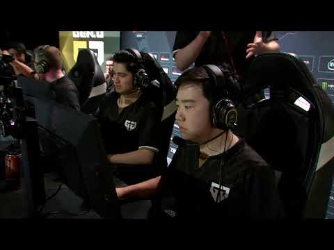 Koosta dies to throw BnTeT an ak, who then gets a 3k | CS:GO Highlights