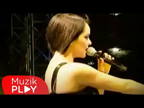 Bengü - Sırada Sen Varsın (Club Mix) (Official Video)