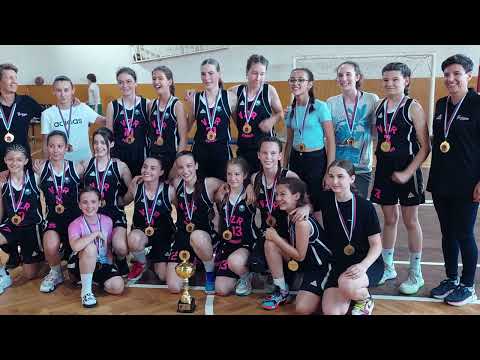 Mlađe pionirke, Vizura 1 - Vizura 2 (roditelji) #vizura #pionirke