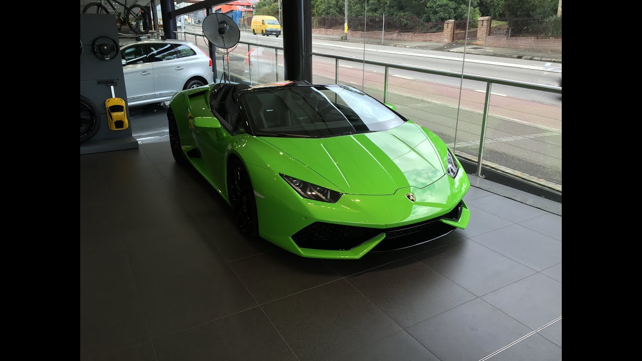 Lamborghini Huracan Spyder Preview