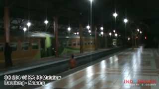 preview picture of video 'Kereta Api Malabar di Stasiun Tugu Yogyakarta'