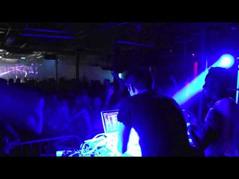 Toyboy & Robin dropping KNAS @ Sankeys