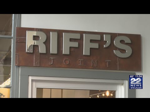 Riff's Joint in Easthampton closing its doors