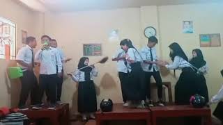 Download lagu Status WhatsApp 2019 Bikin Ngakak😆|STORY WA LUCU mp3 Download lagu Status WhatsApp 2019 Bikin Ngakak😆|STORY WA LUCU mp3