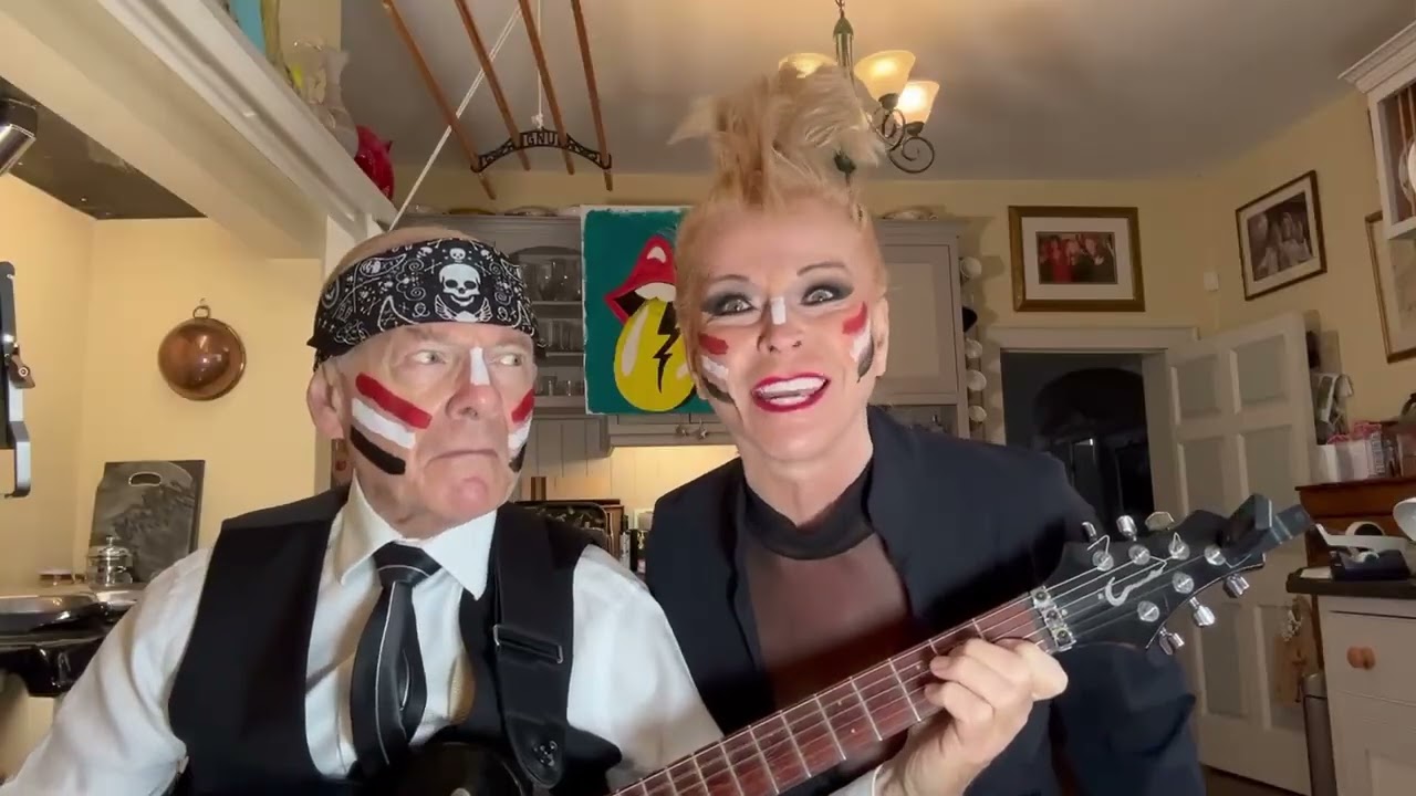 Toyah & Robert's Sunday Lunch - Jumpin' Jack Flash; - YouTube