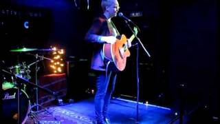 Kal Lavelle - Disaster [Live]