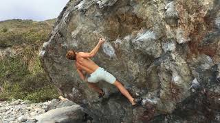 Video thumbnail of Little Wing, V9 (sit). Mickey's Beach