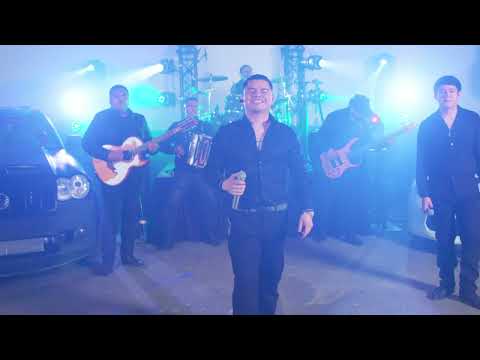Grupo Fennix - La Familia Es Lo Primero (En Vivo)