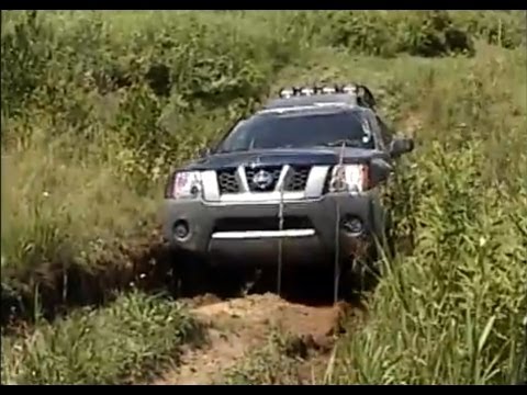 4X4 Tracker, Jeep wrangler Sahara et Nissan X-Terra offroad, 3e partie! Video