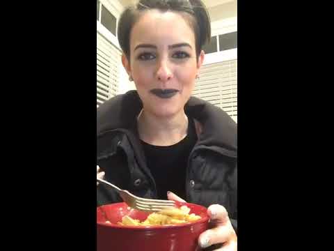 Lisa Cimorelli on Periscope - Back at it with the Pesto Pasta
