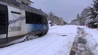 preview picture of video 'Clelles - La gare en hiver'