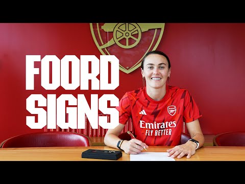 Caitlin Foord signs new Arsenal contract!