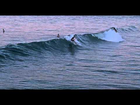 Веселий серфінг на хвилях Дейтона-Біч