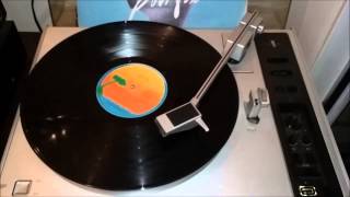 Grace Jones - That&#39;s the trouble