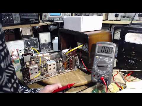 Nordmende Norma Luxus Tube Radio Video #5 - Noisy Tube Sockets