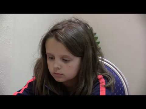 D10 7.1.  Horváthová Hana - Seková Olívia ½ - ½