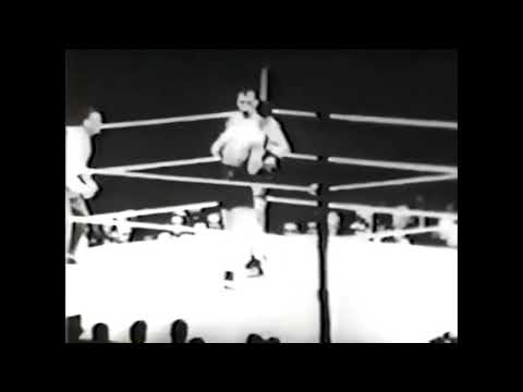 Slip and jab technique use by joe Louis