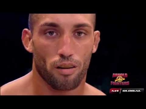 HOMBRES DE HONOR 65 ROAD TO M-1 (ARNOLD FIGHTERS, ARNOLD SCHWARZENEGGER, MADRID ARENA 26-09-2014)